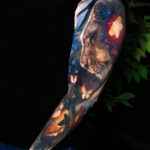 Lion sleeve